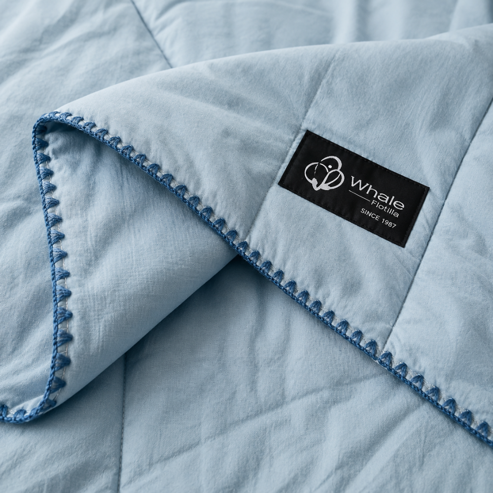 Leichte Sommerdecke – Atmungsaktive gesteppte Bettdecke, weiche Schlafdecke für Schlafzimmer, Sofa & Gästezimmer