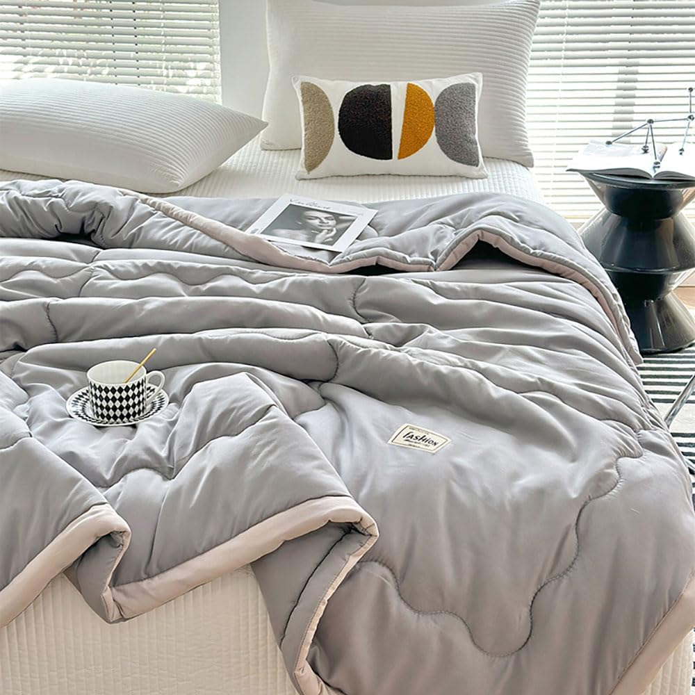 Kühlende Sommerdecke – Leichte atmungsaktive Bettdecke für Schlafzimmer, Sofa & Wohnheim