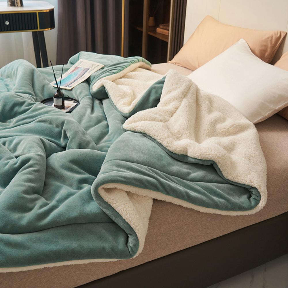 Sherpa-Decke mit Flanell-Oberseite 100x150 bis 200x230 cm – Wärmende Wohndecke in zwölf Farben