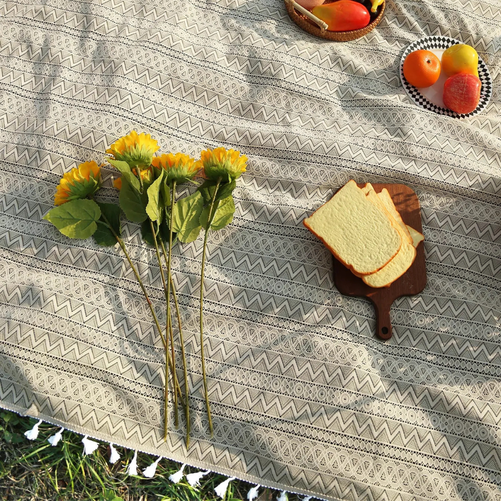 Boho Picknickdecke Beige mit Fransen – waschbare Decke bis XXL für Picknick, Strand, Garten & Esstisch