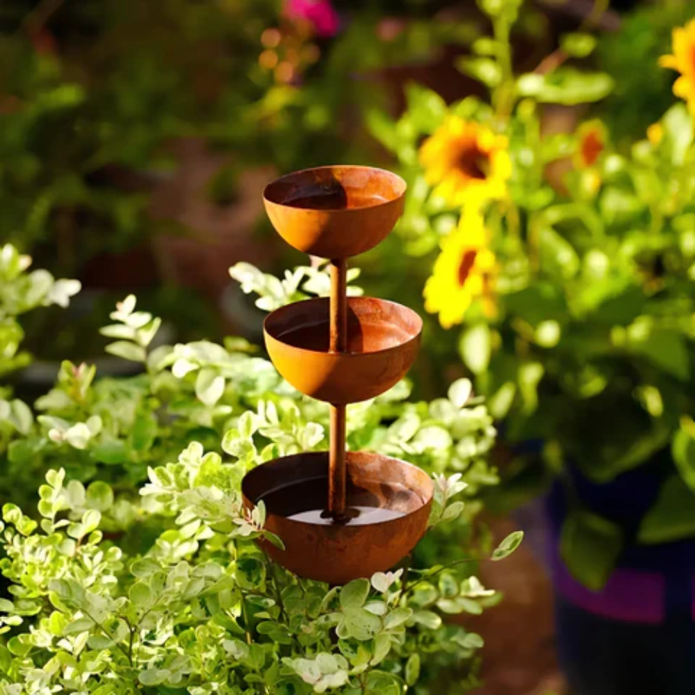 Vogeltränke Garten | 3-stufiges Vogelbad aus Eisen mit dekorativen Wasserschalen für Terrasse, Balkon und Außenbereich
