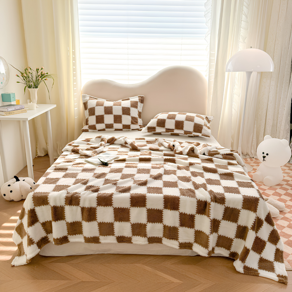 Kunstfell-Plaid im Blockdesign 100x150 bis 200x230 cm – Kuschelige Tagesdecke als Bettüberwurf
