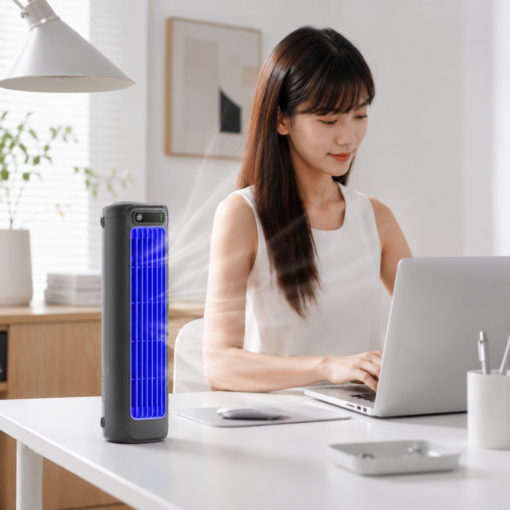 Leiser USB Tischventilator mit Akku Wandhalterung 3 Geschwindigkeiten LED Anzeige für Büro Schlafzimmer
