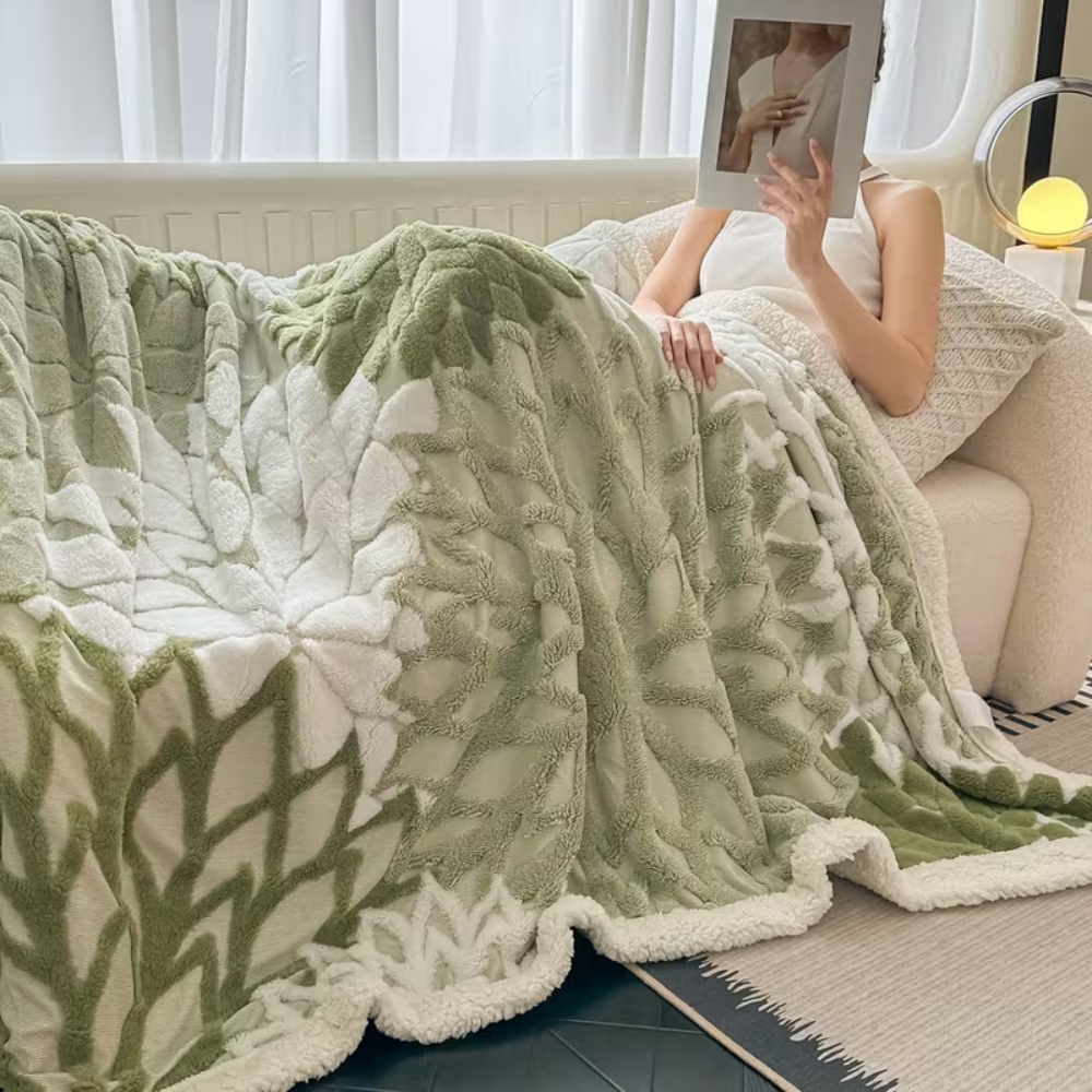 Jacquard-Fleece-Plaid mit Blumenmuster 100x150 bis 200x230 cm – Dicke Wohndecke für Sofa und Bett