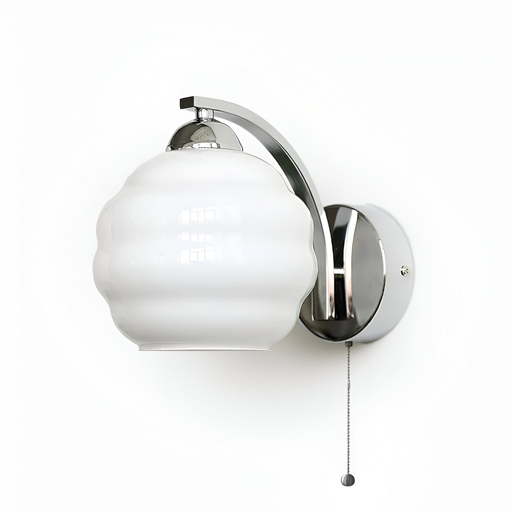 Künstlerische Milchweiße Wandleuchte für stilvolle Wohnbeleuchtung
