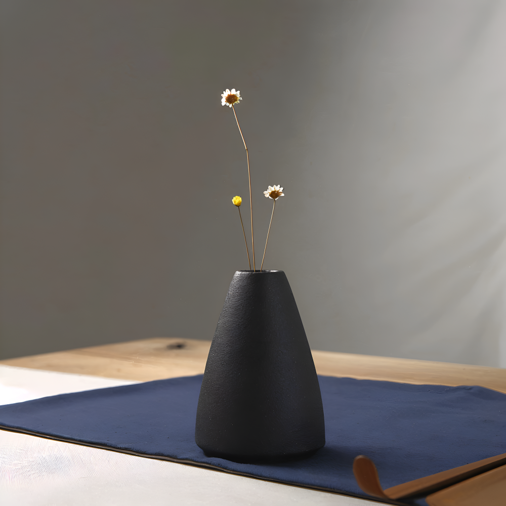 BlackCraft Vase - Ästhetisch Texturierte Keramikvasen für Blumen