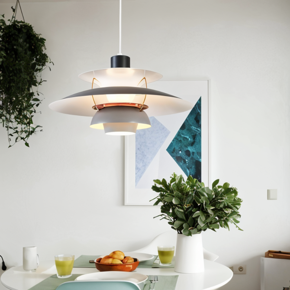 Klassische nordische Pendelleuchte - Minimalistisch und Modern