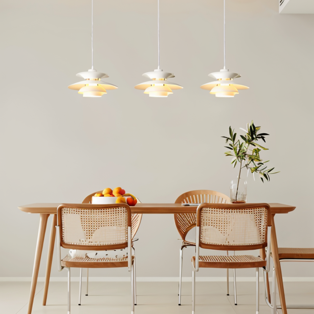 Klassische nordische Pendelleuchte - Minimalistisch und Modern