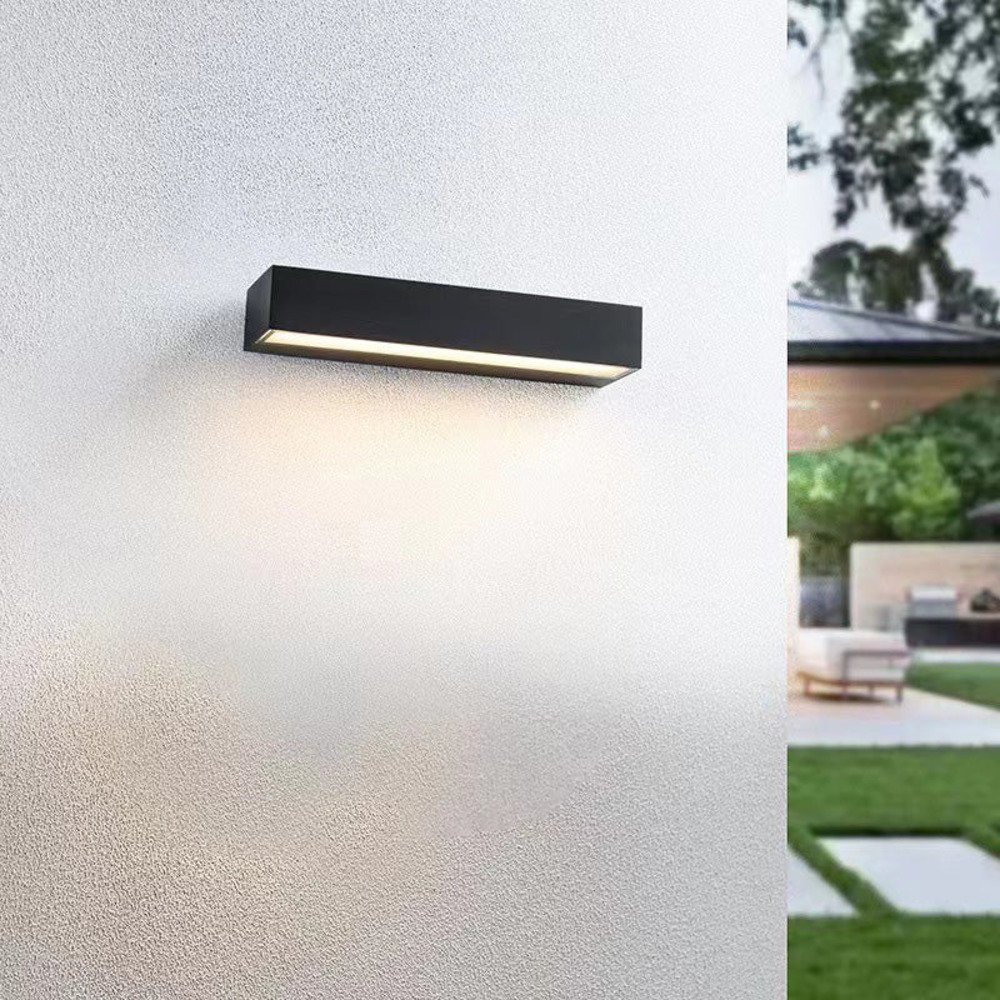 Zeitgenössische Wasserdichte Aluminium LED Wandleuchte für Außenbereiche