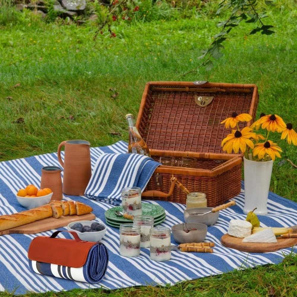Wasserdichte Picknickdecke - Strapazierfähiges Oxford-Gewebe in Blau für Strand und Camping