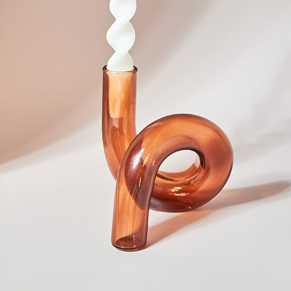 Elegante Glasvase mit integriertem Kerzenhalter für stilvolle Tischdekoration