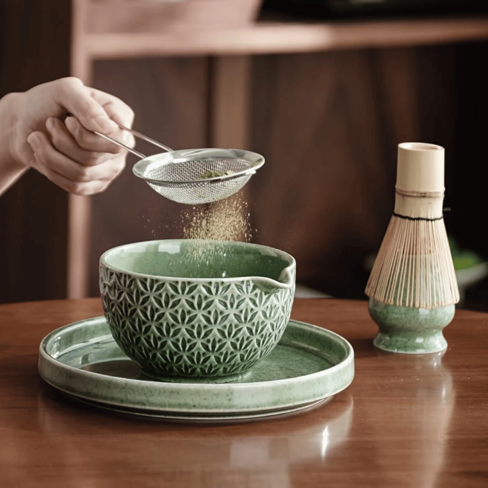 Elegantes Matcha Tee Set Grün - Japanisches Teezeremonie Set aus Keramik & Bambus – Matcha Schale (500ml), Besen & Sieb, 5/6-teilig
