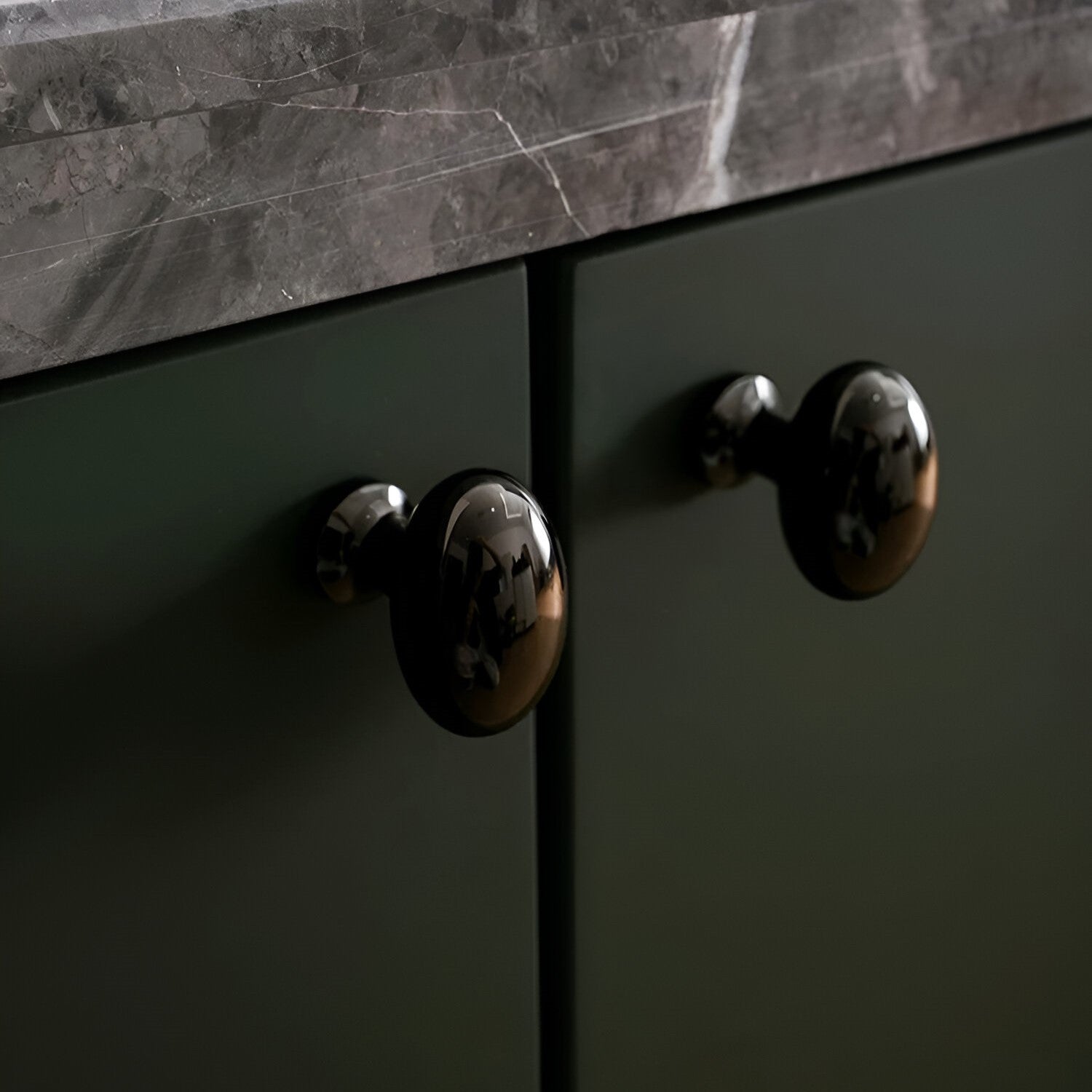 Elegante Massive Messing Schrankknöpfe - Premium Italienische Handwerkskunst