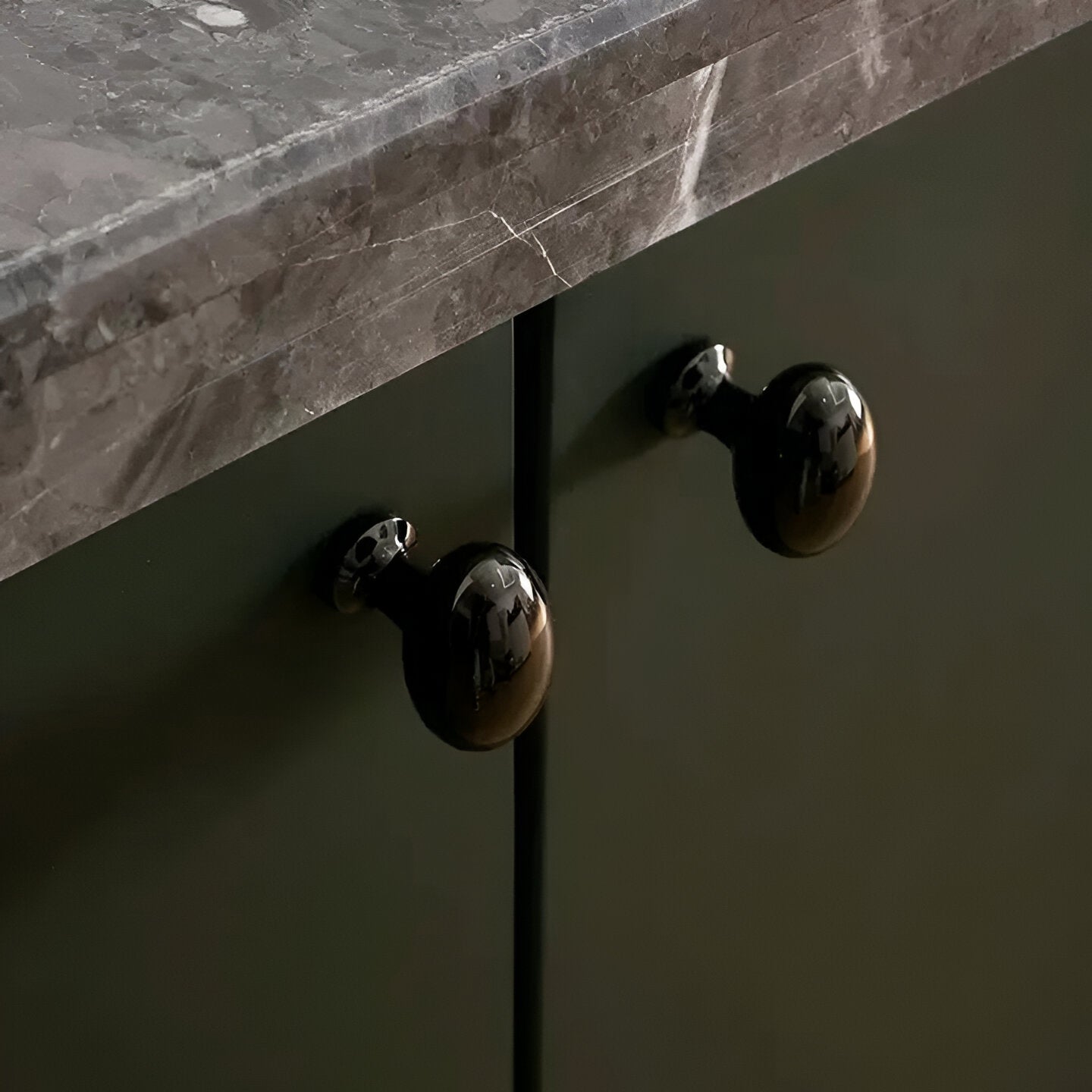 Elegante Massive Messing Schrankknöpfe - Premium Italienische Handwerkskunst