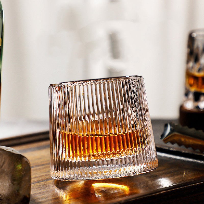 Elegante Drehende Whiskeygläser - Hochwertiges Bleifreies Kristallglas für Stilvolle Genussmomente 7