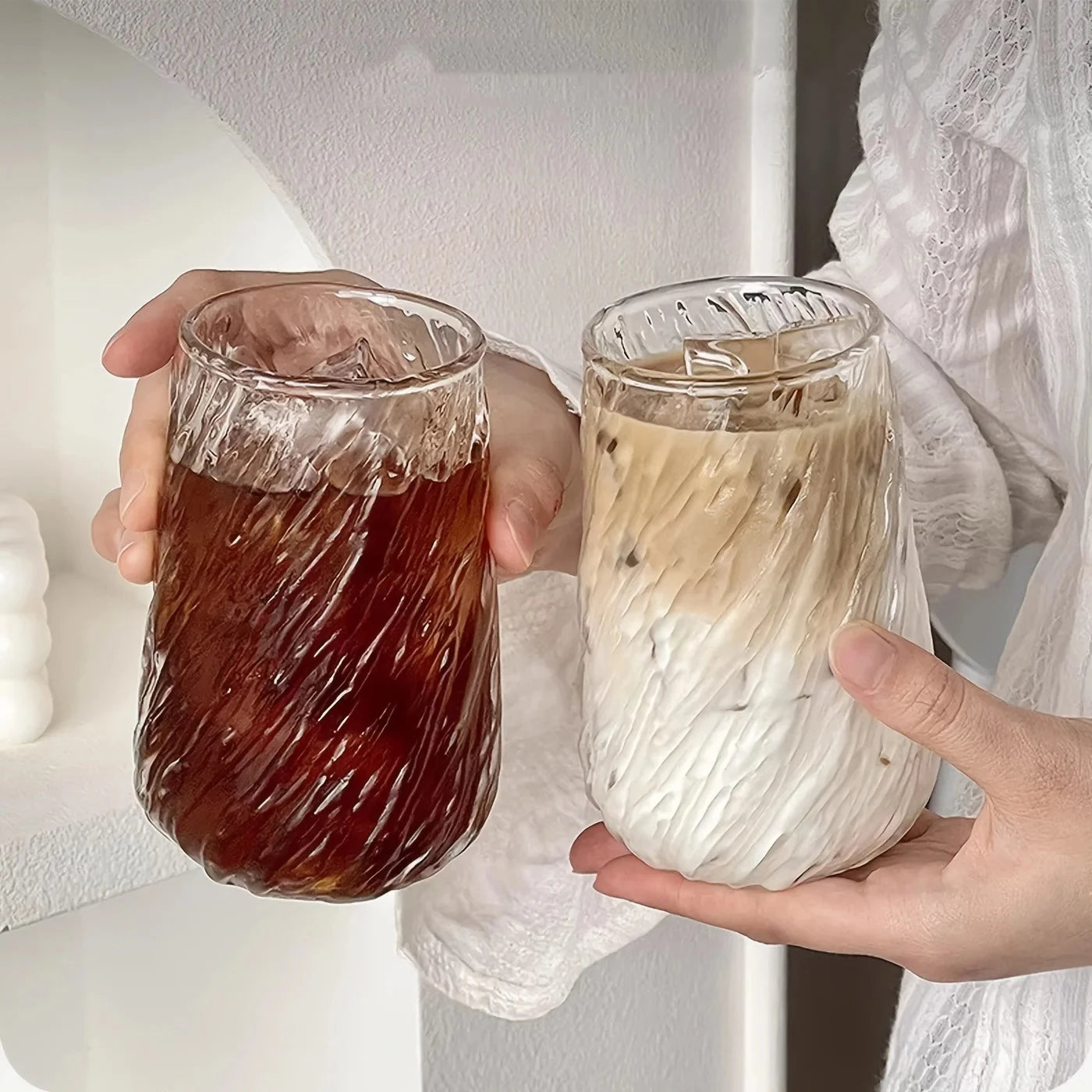 Elegante Transparente Glastasse - 400 ml Streifen Design für Kaffee und Tee 4