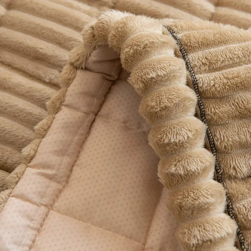 Eleganter Plüsch Sofabezug - Dicke Flanell-Mischung mit Plissierten Kanten für Wohnzimmer Decor 4