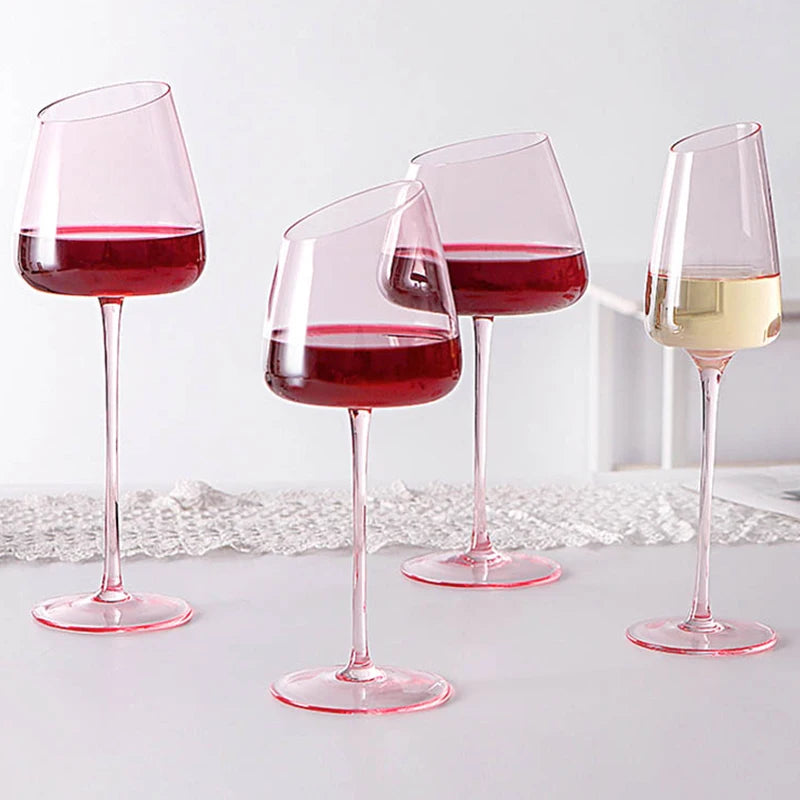 Elegantes 2er Set Rosa Kristall-Weingläser - Handgeblasen mit Kreativem Design für Festliche Anlässe 0