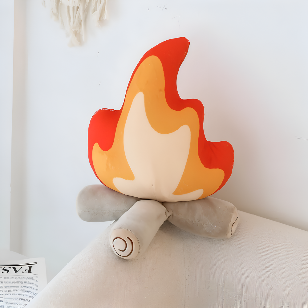 FlamaFluff - Plüsch Lagerfeuer Inspirierte Deko Kissen