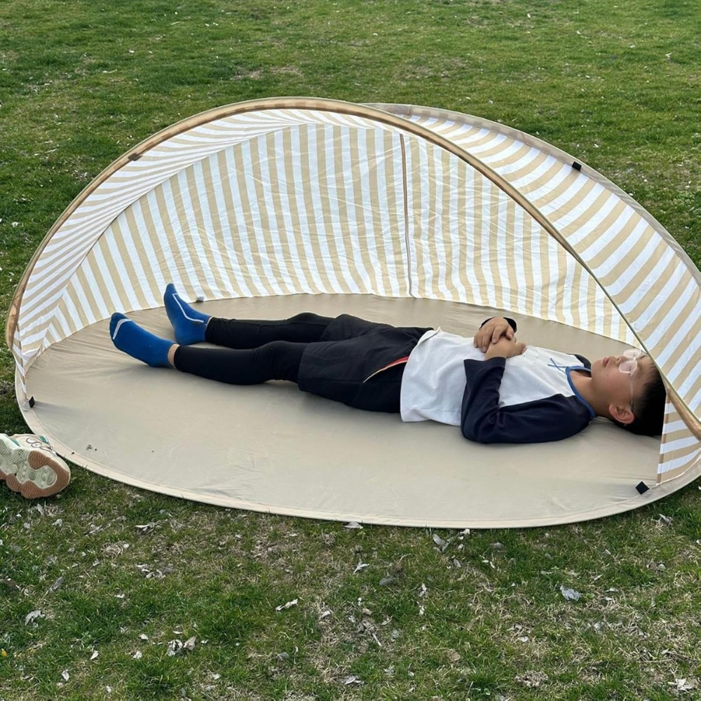 Strandmuschel für 2 Personen – Pop-Up Strandzelt mit Schnellaufbau, tragbarer Sonnenschutz inkl. Tragetasche & Heringen