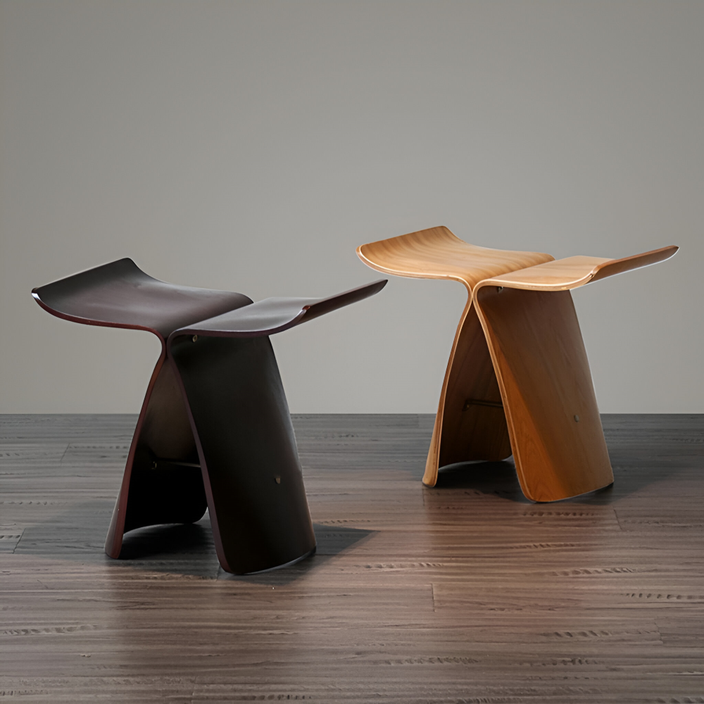 Handgefertigte Hocker – Elegante, von Zen inspirierte Hocker aus Holzl für Zuhause und Garten