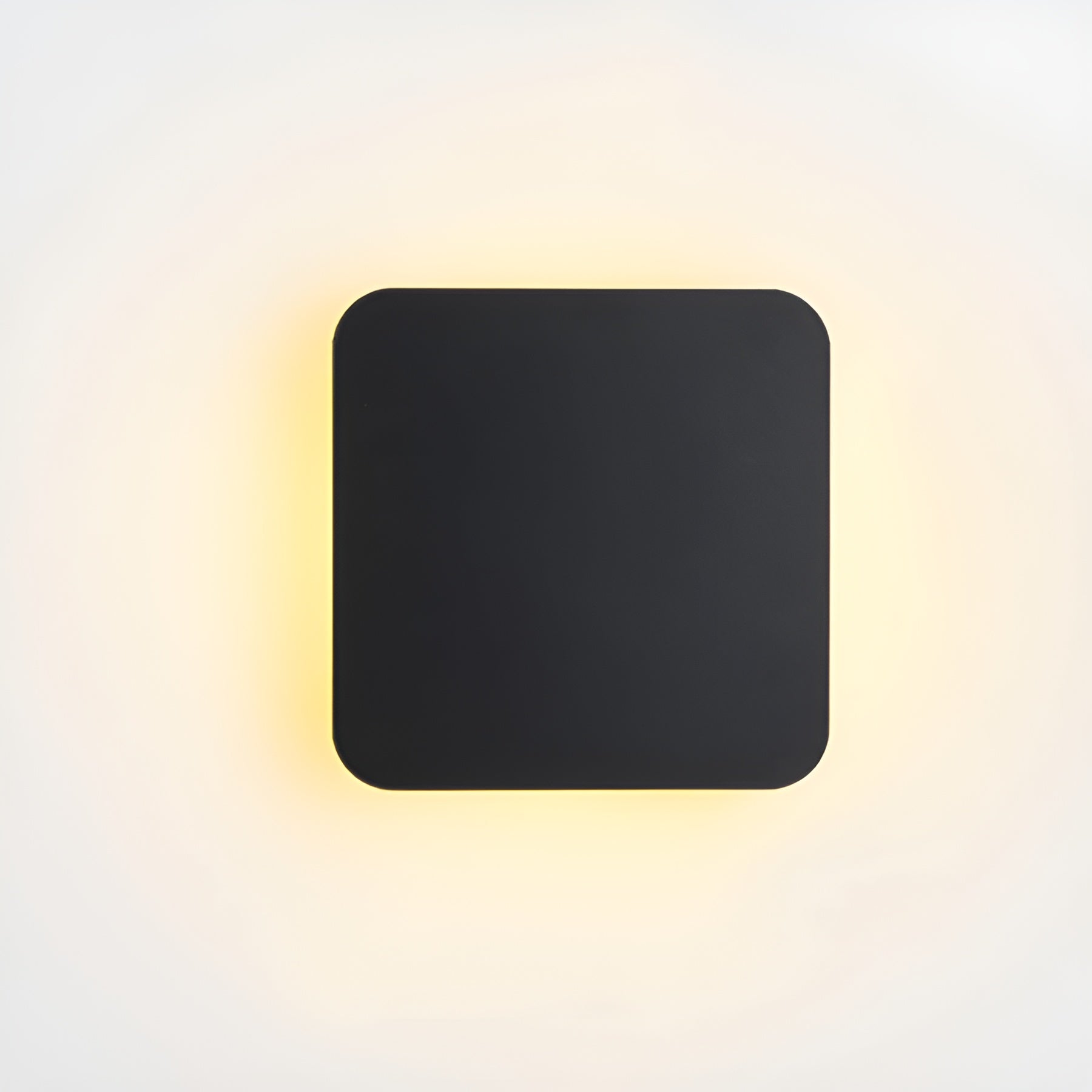 AquaGlow - Elegante IP55 wasserdichte LED-Wandleuchte aus Aluminium