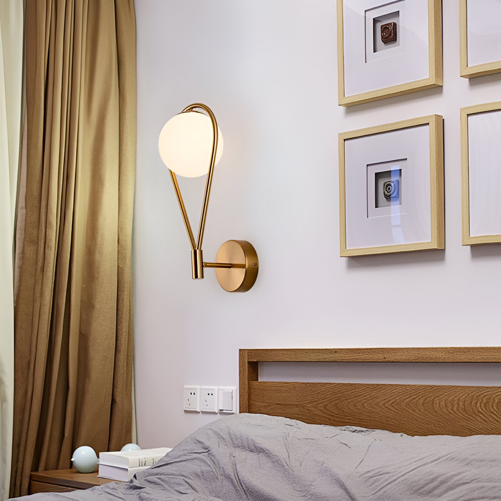 ArtLoop Wandleuchte - Teardrop Frosted Glass Wandlampe - Sphere Wandlampe Design - Artistic Wandleuchten LED