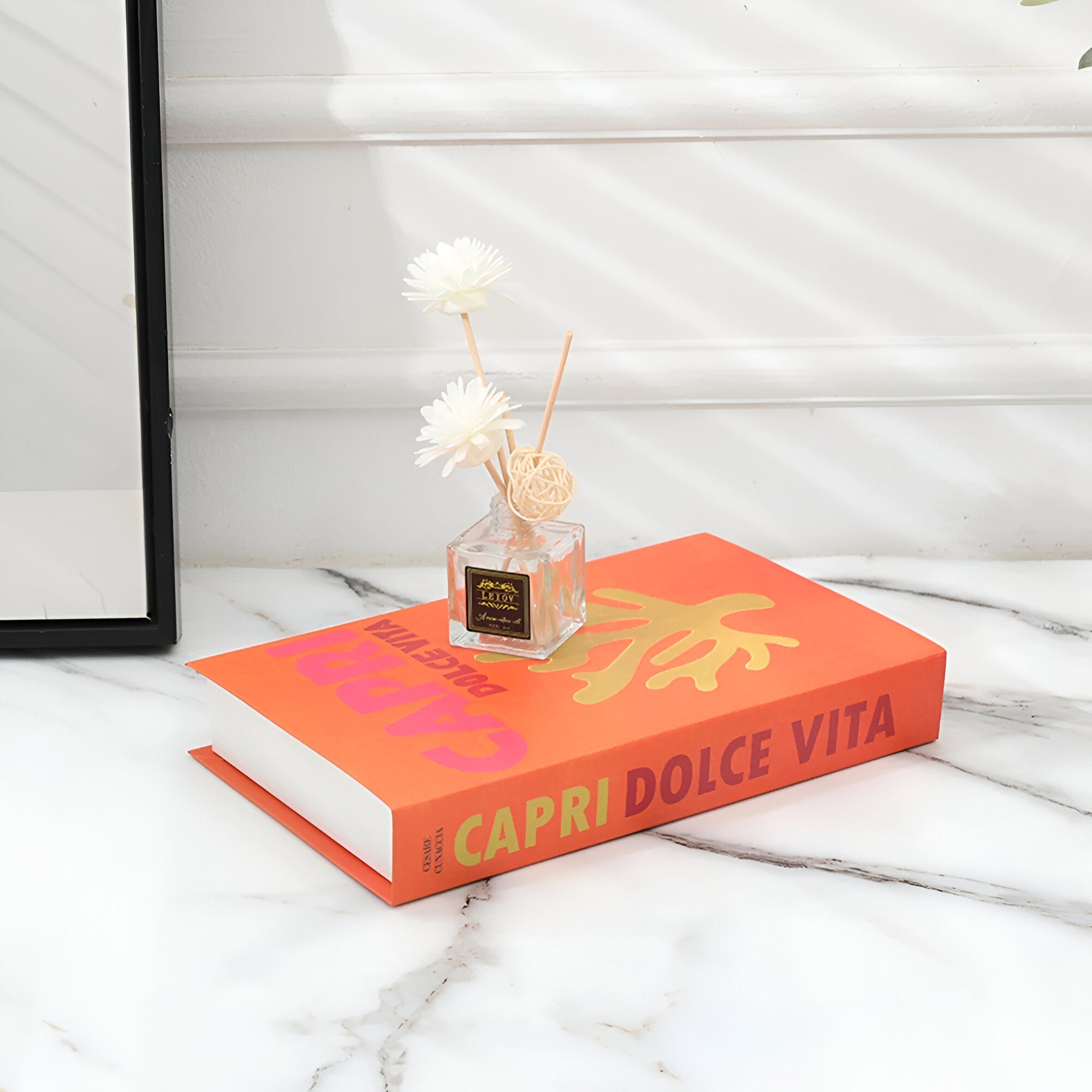 ChicFaux Deko Bücher - Coffee Table Books - Bücher zur Dekoration