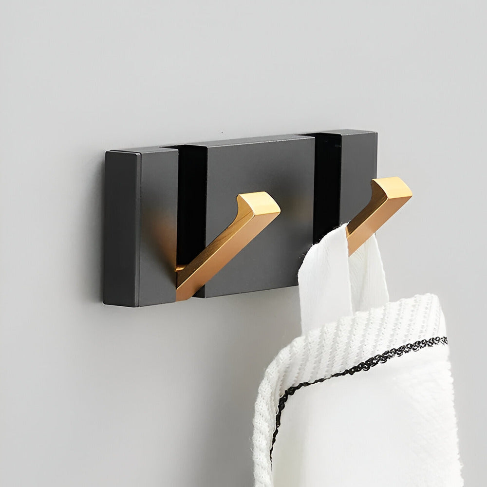 Elegante Wandgarderobe für Einfache Aufbewahrung - Nachhaltiges und Platzsparendes Design