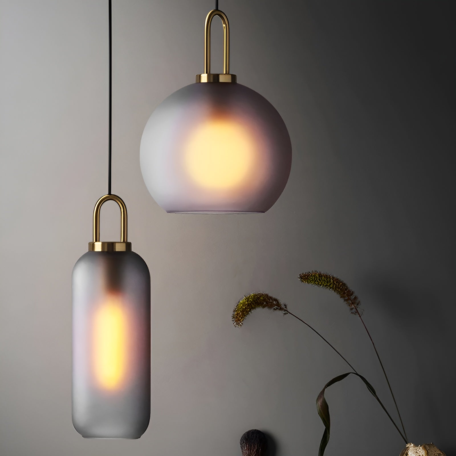 GlassGleam Pendelleuchte - Einseitige Vintage-Glaskugelleuchte