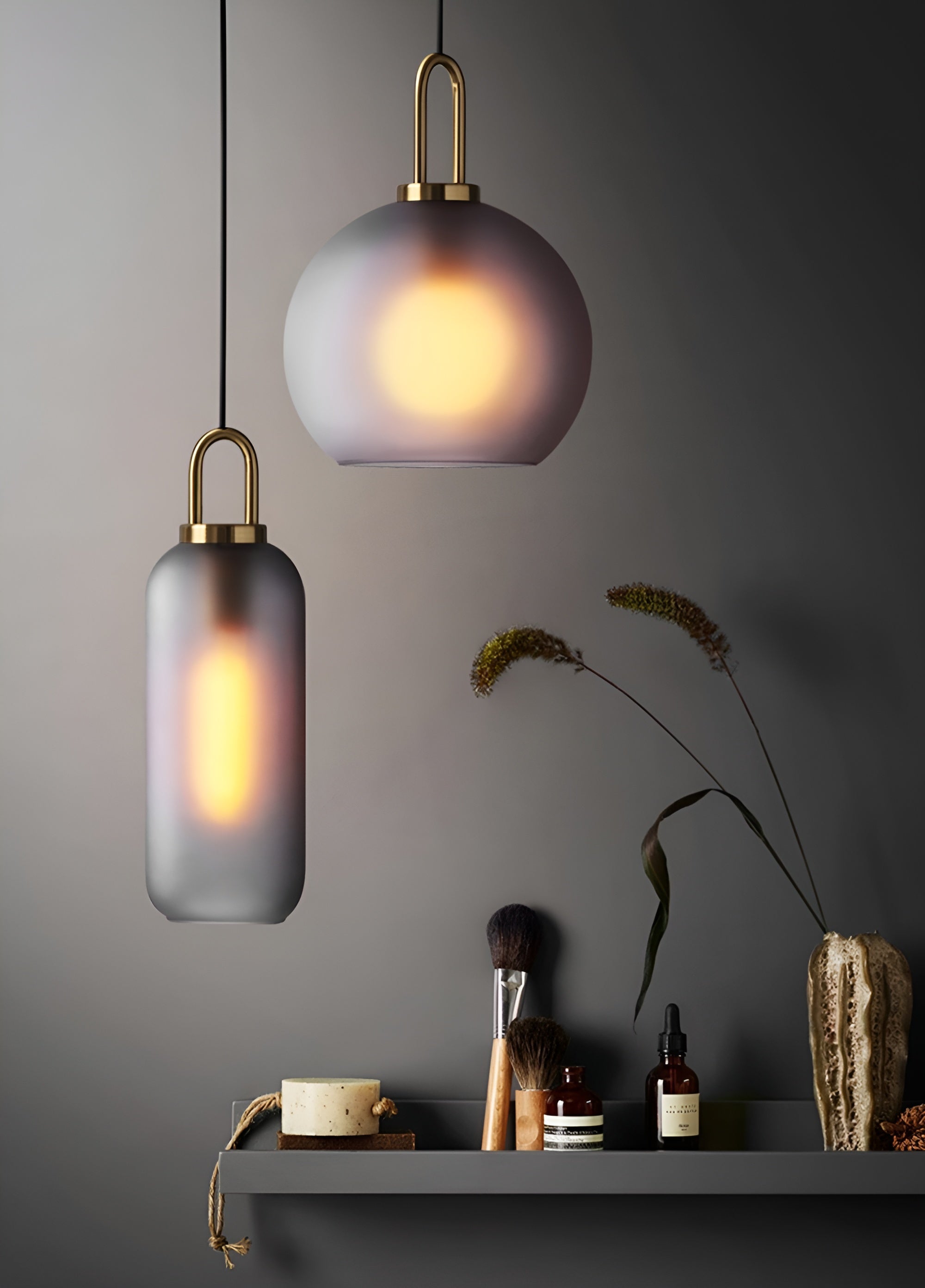 GlassGleam Pendelleuchte - Einseitige Vintage-Glaskugelleuchte