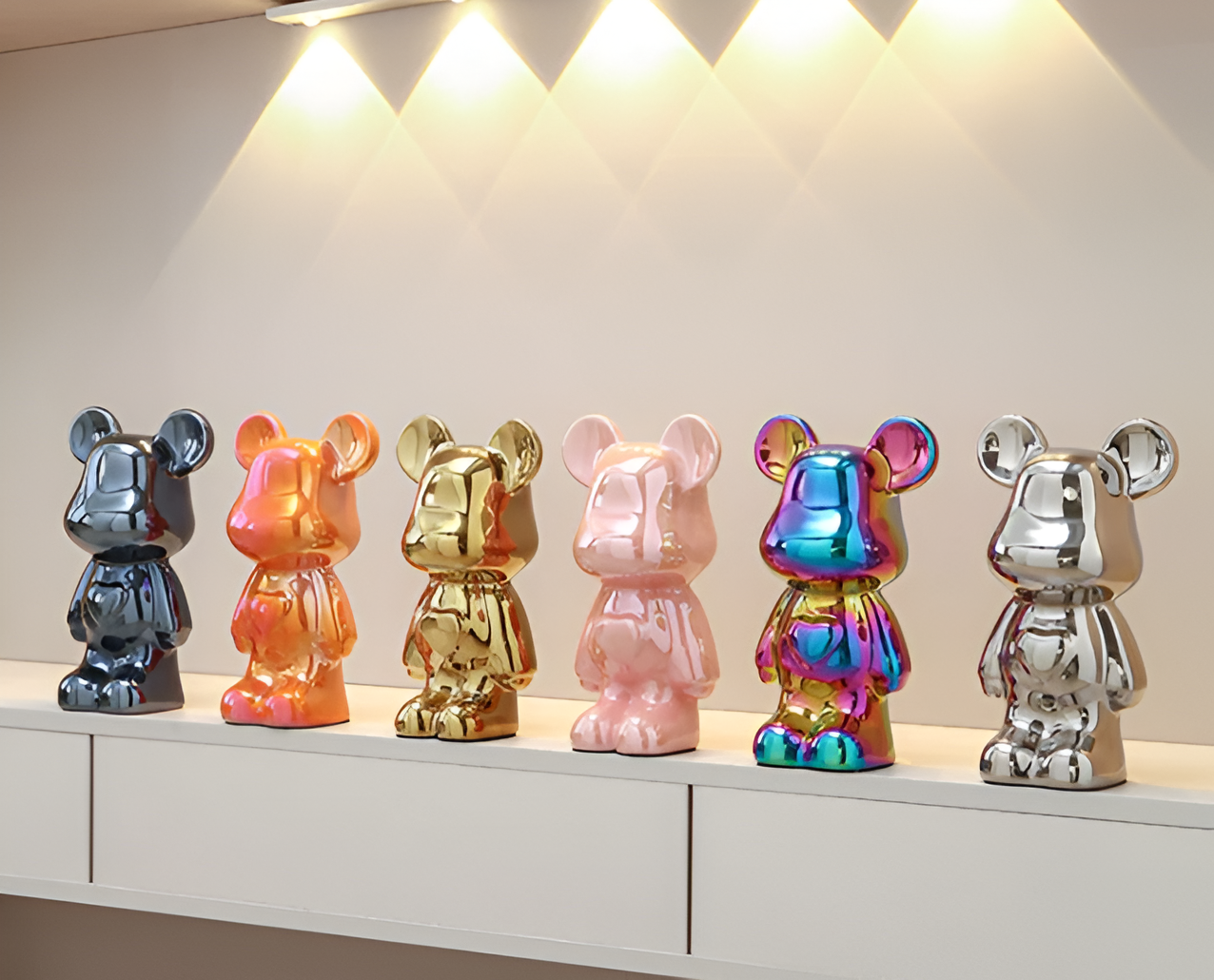 GlossiBear Figurine - Bunte Moderne Bärenkunst Statue