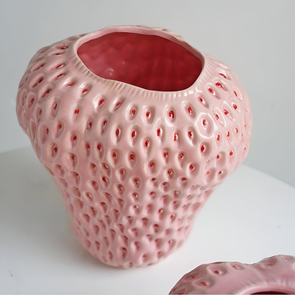 Handgefertigte Erdbeer-Keramik-Blumenvase – Elegante Wohnkultur