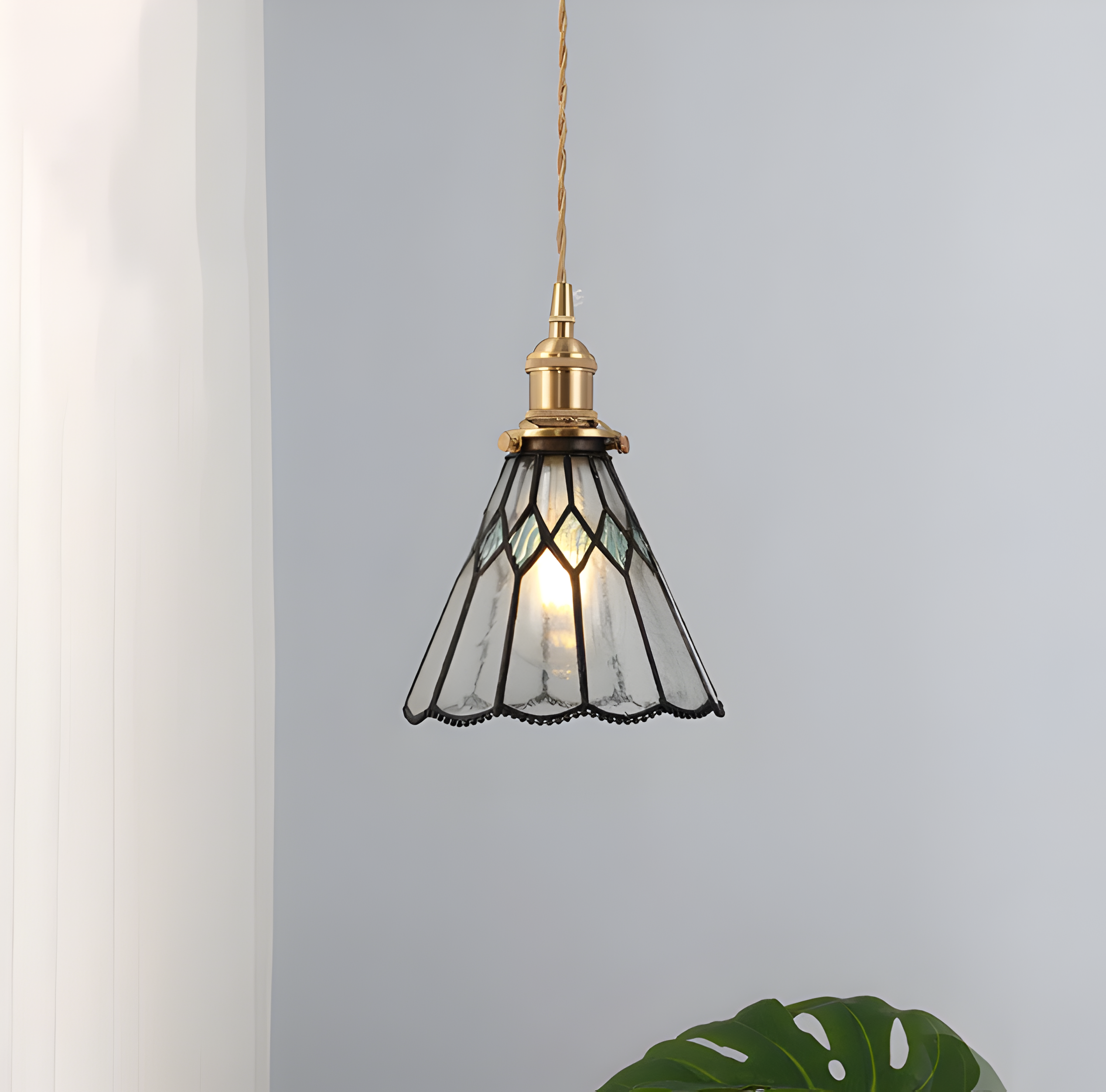 IllumaStyle Japanische Pendelleuchte - Retro Geometrische Kupfer Glas Hängelampe