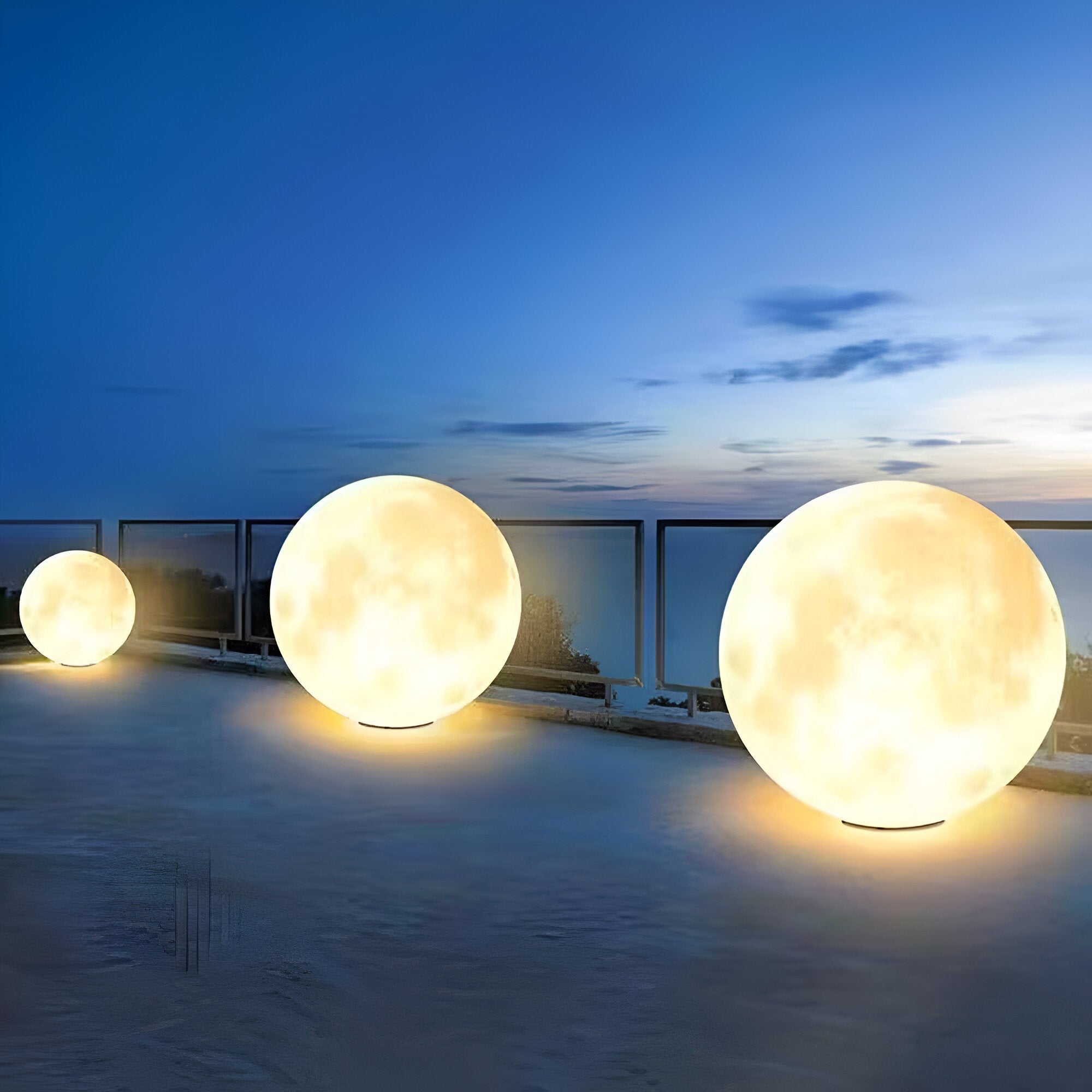 LunaLumena - Solar Moon Gartenbeleuchtung - IP65 Solarlampe Garten