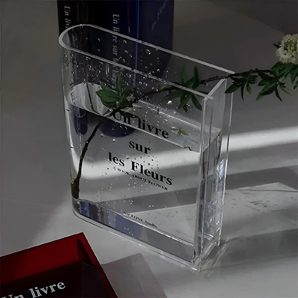 Moderne Transparante Vase für elegante Blumenarrangements und stilvolle Inneneinrichtung