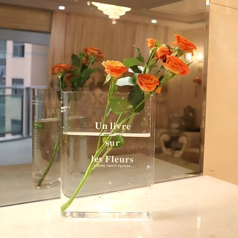 Moderne Transparante Vase für elegante Blumenarrangements und stilvolle Inneneinrichtung
