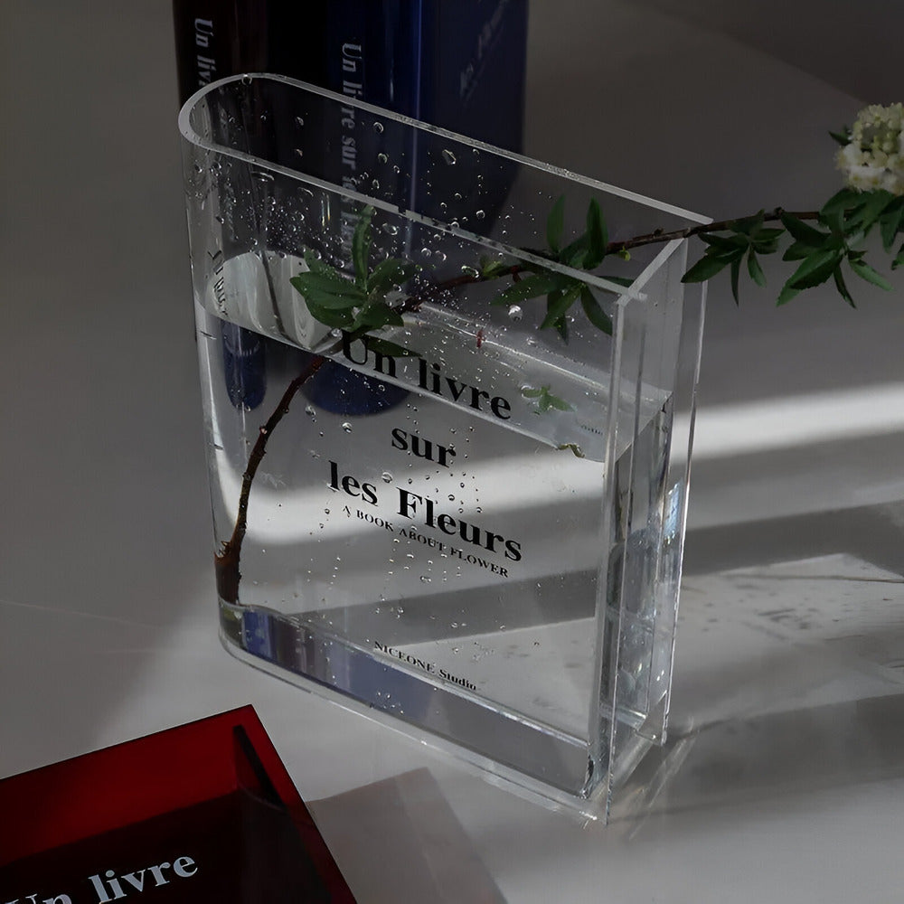 Moderne Transparante Vase für elegante Blumenarrangements und stilvolle Inneneinrichtung
