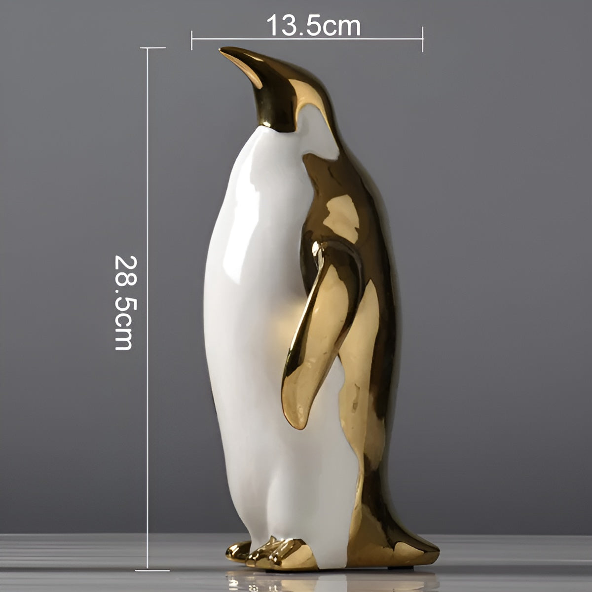 Penguin Charm - Goldene Keramik Pinguin Skulptur für Schicke Innenräume