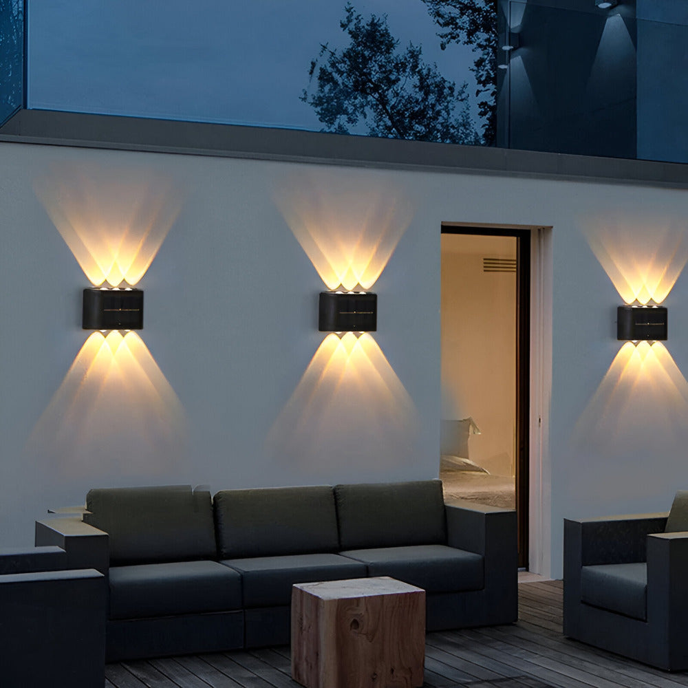 RectaSolaria Wandleuchte - 2/4 Stück IP65 Wasserdichte 6LED Solar Lampe Garten - Auf und Ab Außenbeleuchtung