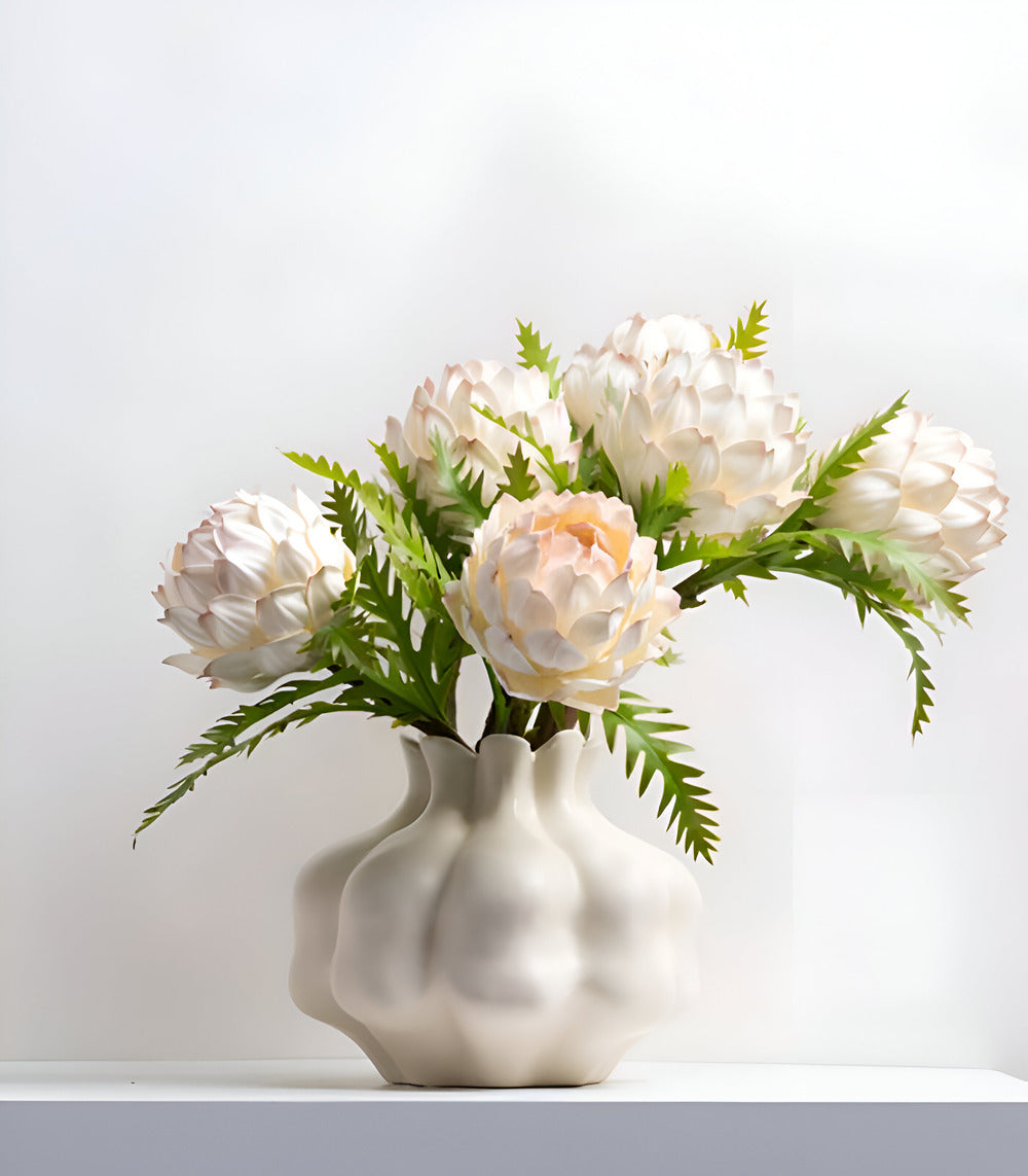 Stilvolle Cremefarbene Granatapfel Vase aus Keramik – Kunstvolle Wohnraumdekoration