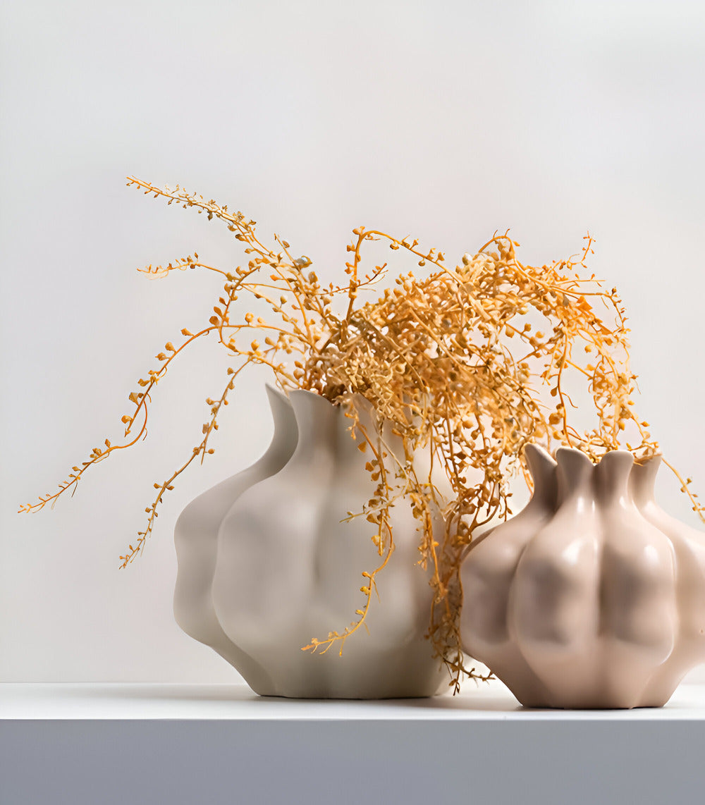 Stilvolle Cremefarbene Granatapfel Vase aus Keramik – Kunstvolle Wohnraumdekoration