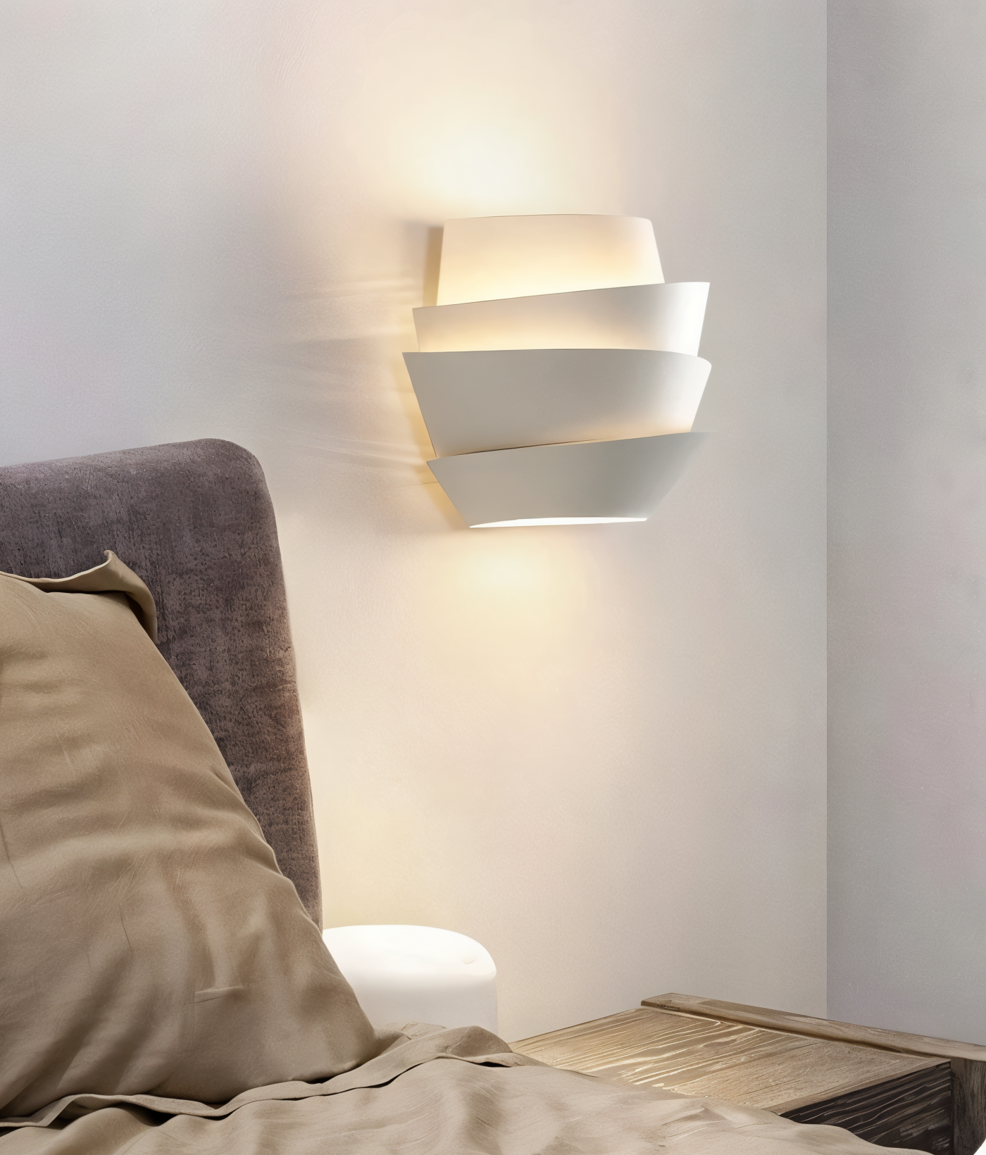 UniqGleam Wandleuchte - Geometrische Wandlampe aus Metall - Dekorative Wandleuchten LED Indoor