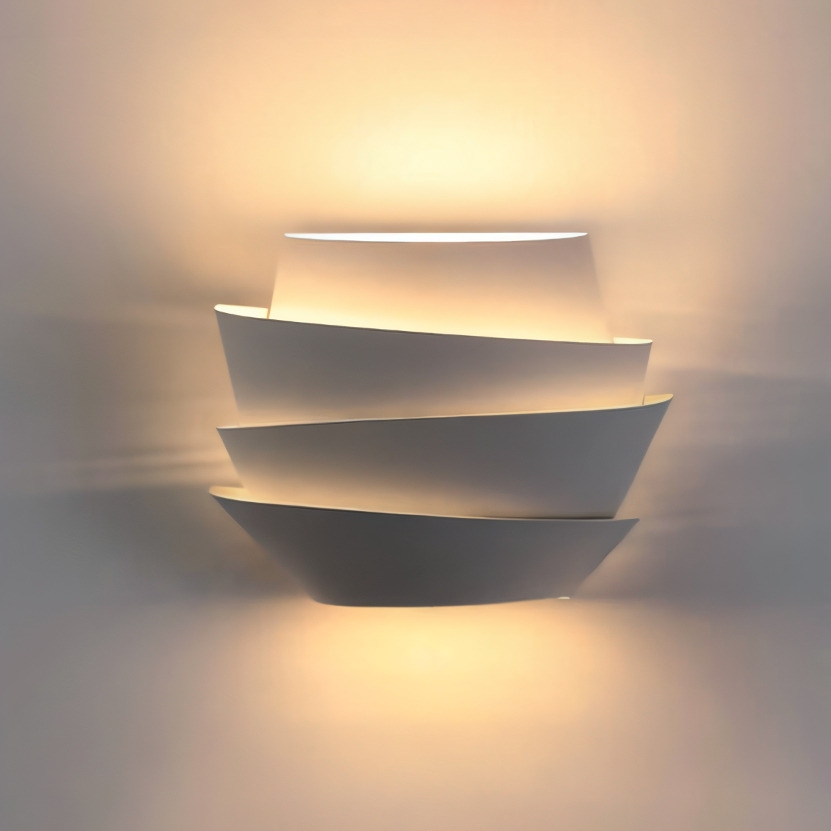 UniqGleam Wandleuchte - Geometrische Wandlampe aus Metall - Dekorative Wandleuchten LED Indoor