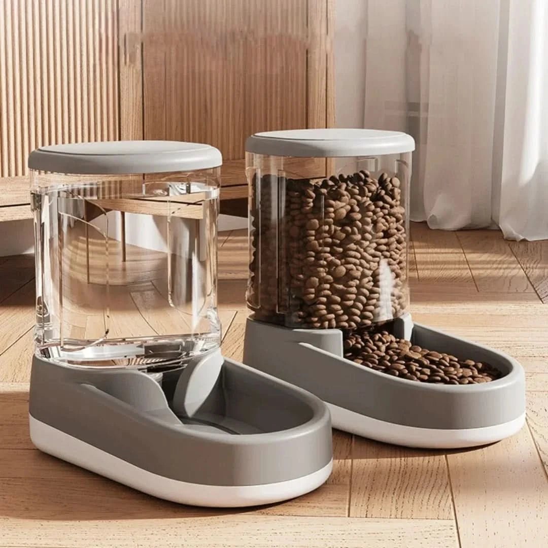 Innovativer Futterautomat für Katzen - Robustes Kunststoffdesign, Hygienisch und Praktisch für Stressfreies Füttern 1