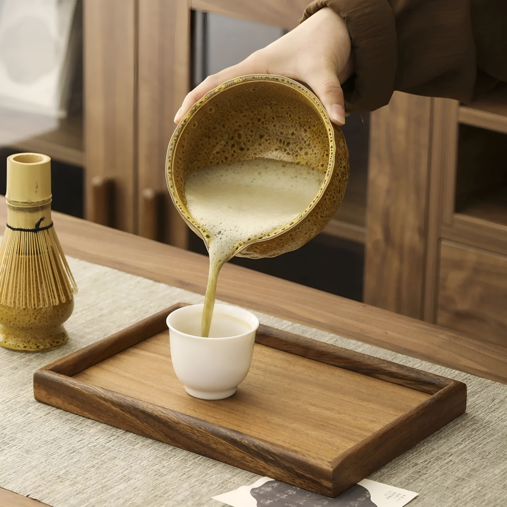 Authentisches Japanisches Tee-Set für Matcha – 5-tlg. Zubehör mit handgefertigter Keramikschale, Sieb & Bambuslöffel
