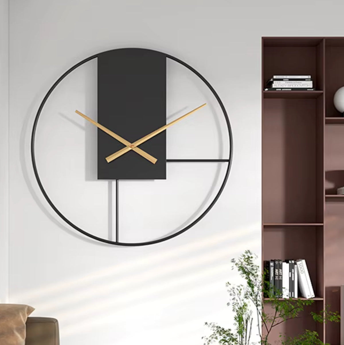 Luna Wanduhr Modern | Eleganter Schwarz-Runder Rahmen mit Goldenen Akzenten 7