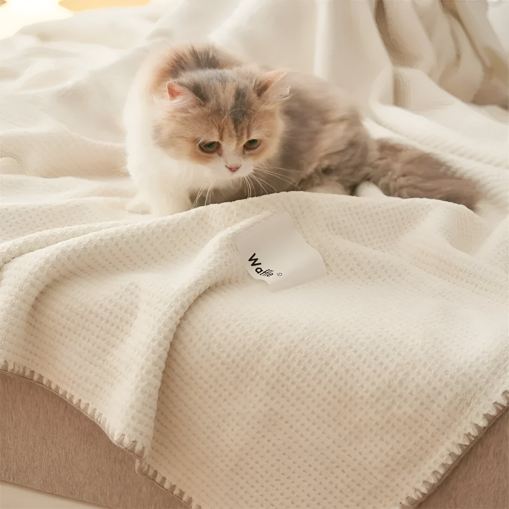 Milky Waffel Plaid - Doppellagige Fleece Decke - Hochwertige Polyester Plüschdecke