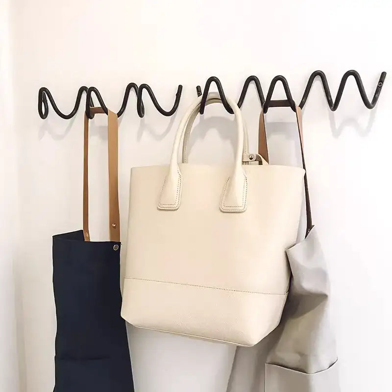Minimalistischer Wellen-Wandhaken - Schwarzer Eisenhaken für Kleider und Taschen in Eingangsbereich oder Schlafzimmer 7