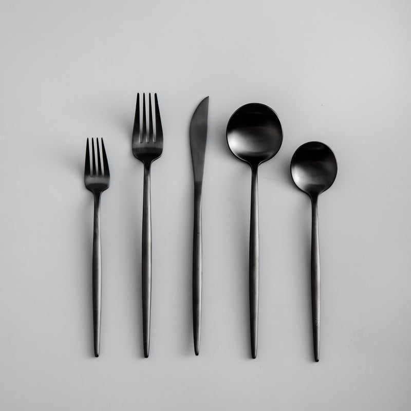 Minimalistisches Besteckset - Hochwertiger Edelstahl Gold für Elegante Anlässe 10
